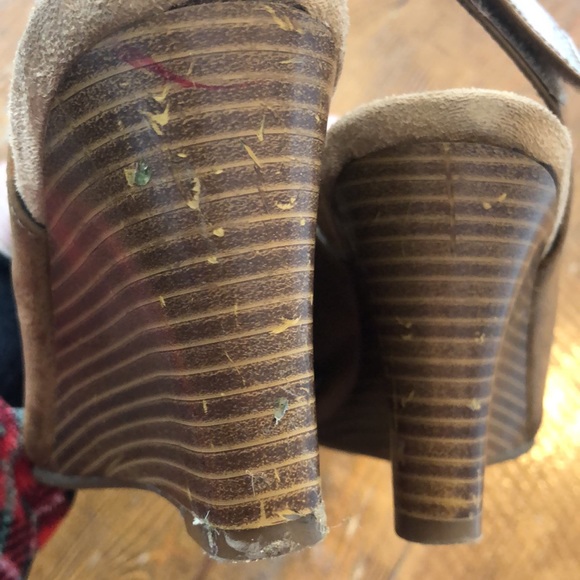 Aerosoles Heelrest "Up Close" Peep Toe Slingback Wedge Sandals 8.5 - Picture 7 of 8